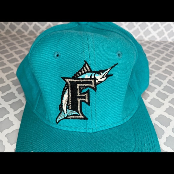 90’s Florida Marlins Wool Fitted (6 3/4) Vintage MLB Pro ball cap baseball - Picture 9 of 9